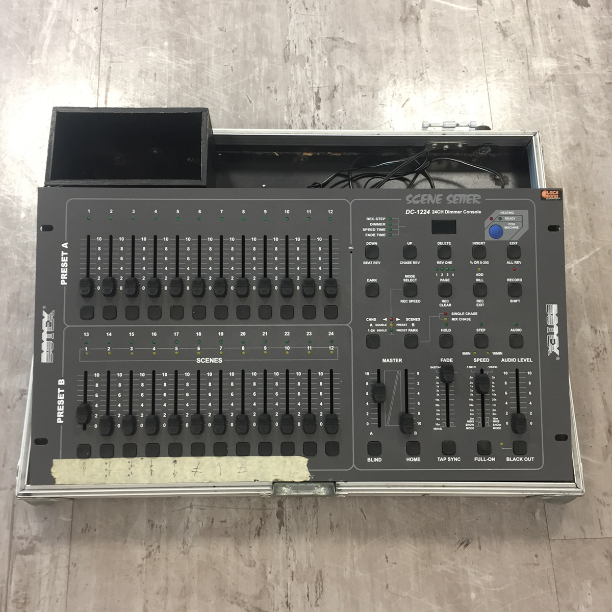 Console DMX 24 canaux DC 1224